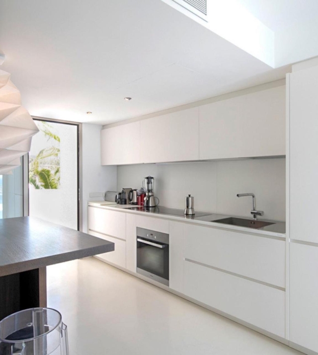Resa estates villa skyhigh for rent moder luxury kitchen.jpg